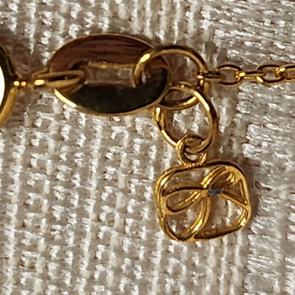 Sydney Evan “Lucky” Necklace .925 Gold Vermeil Diamond Accent Script Pendant 16” - Picture 10 of 13